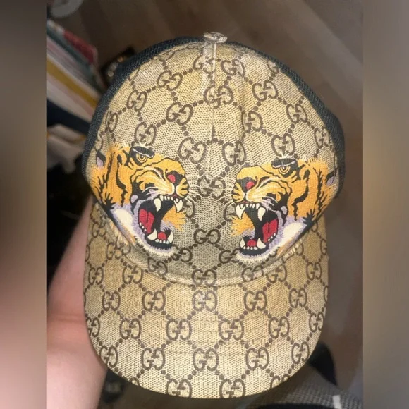 Gucci GG Monogram Tiger Print Beige/Black Snap Back Hat